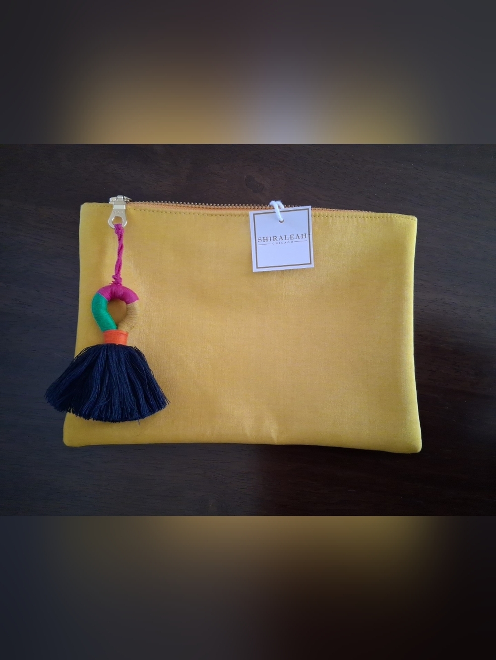 NWT Shiraleah Chicago Yellow Beachy Makeup Travel Bag With A Tassel Accent